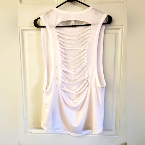 Scorpio Sol Slash Back Front Pocket Tank - White - Picture 2 of 5